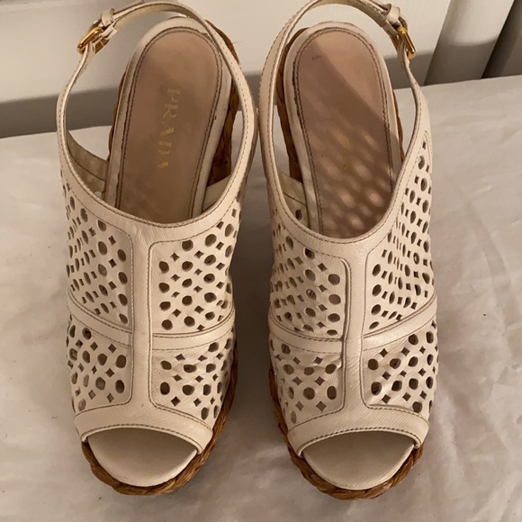 Prada cutout leather espadrilles - Picture 2 of 6